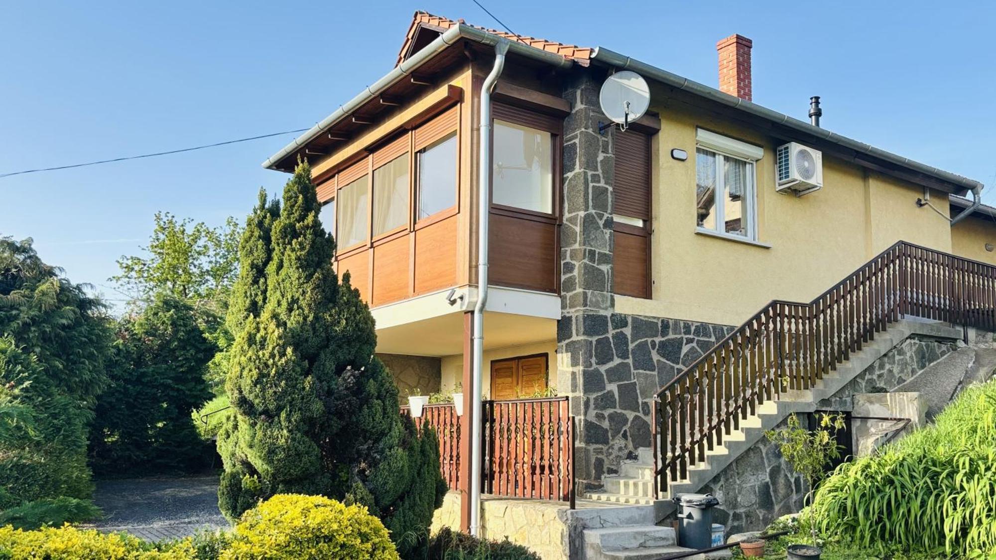 Panorama Apartmanhaz Шарвар Екстер'єр фото